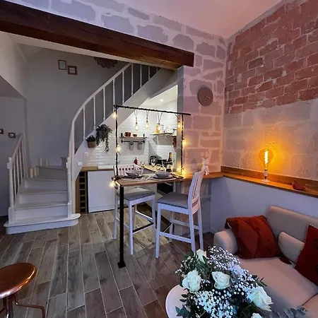 Entre Nous Le Joachim *