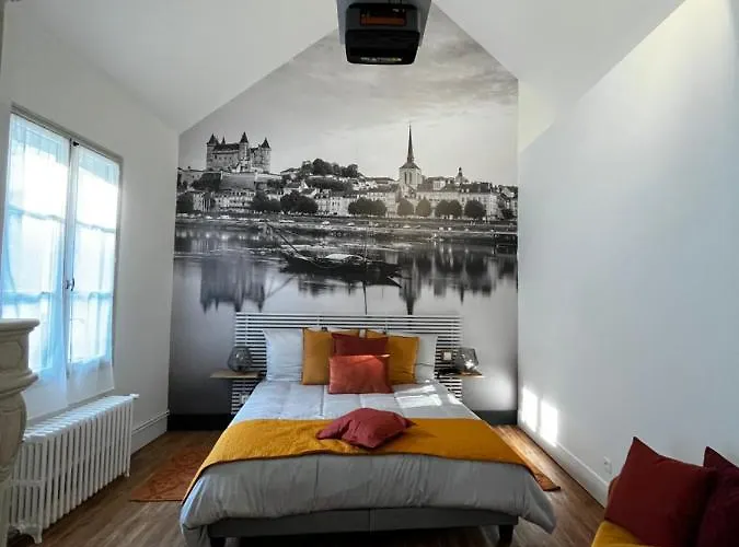 Entre Nous Le Joachim *